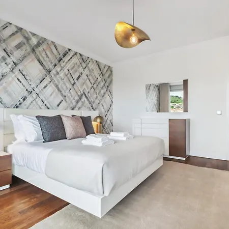 Дом отдыха Suburban Views By Homie