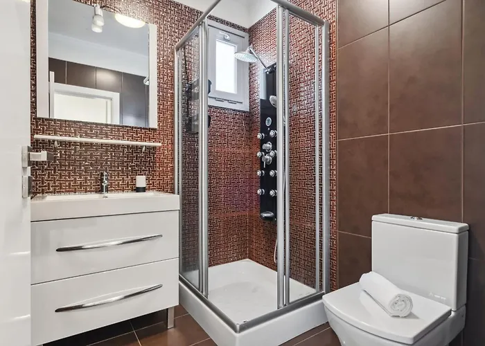 Suburban Views By Homie 度假居 *