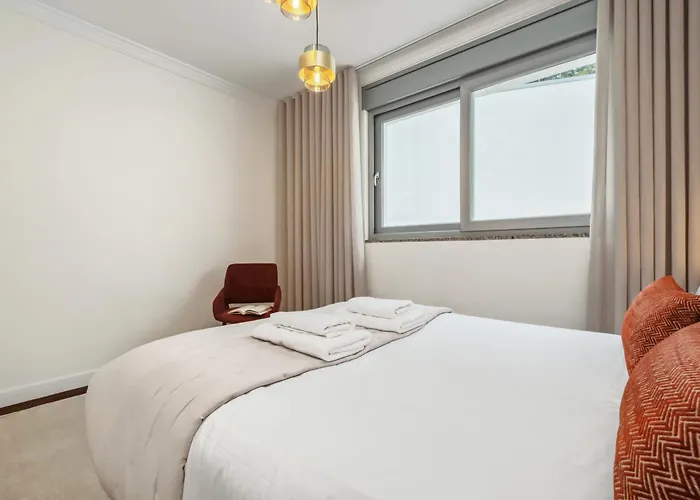 Suburban Views By Homie 度假居 丰沙尔