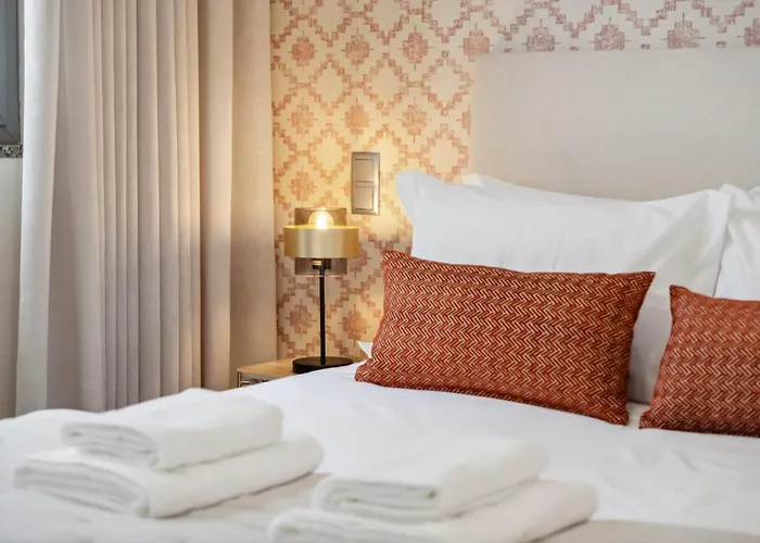 度假居 Suburban Views By Homie 丰沙尔