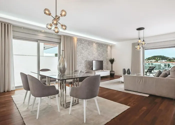 度假居 Suburban Views By Homie