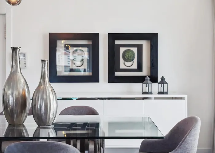 Suburban Views By Homie 度假居 *